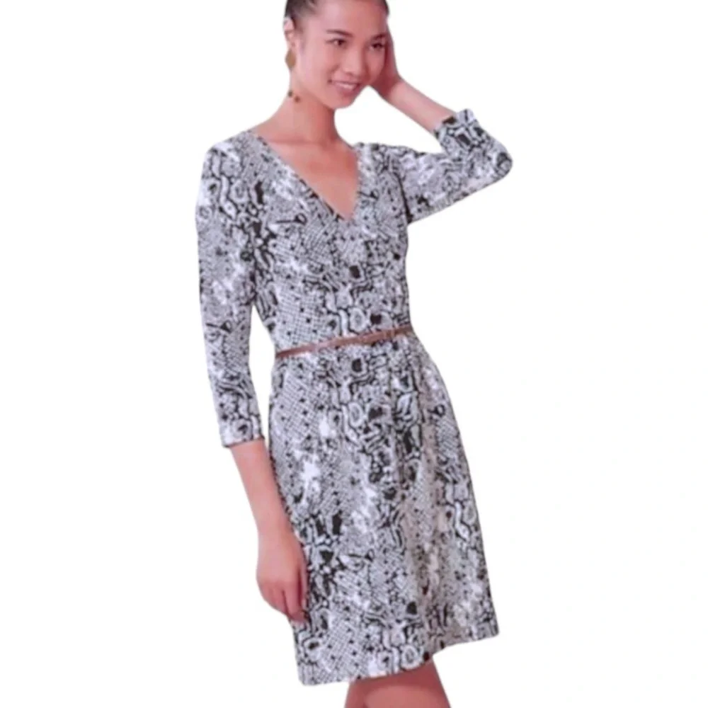 $148 Anthropologie Snake Print Dress Medium 6 8 Black White Wrap HD in Paris NWT